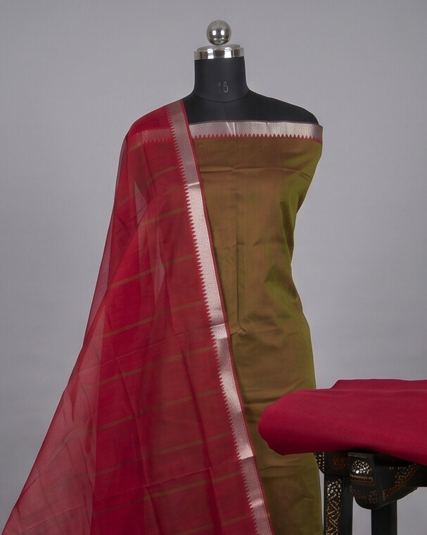 HANDLOOM COTTON NIZAM BORDER - Red