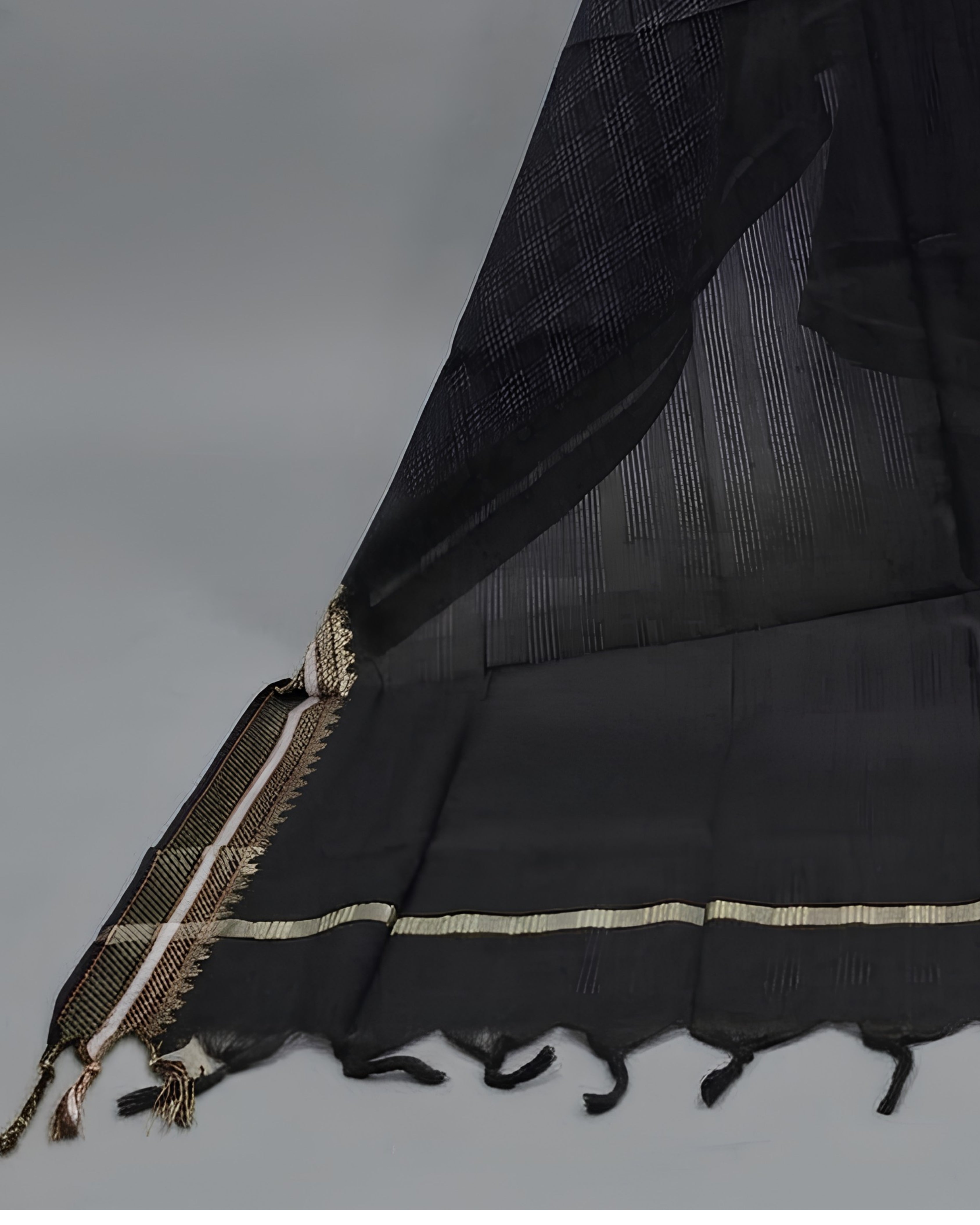 MANGALAGIRI PURE COTTON  ZARI - MAROON WITH BLACK