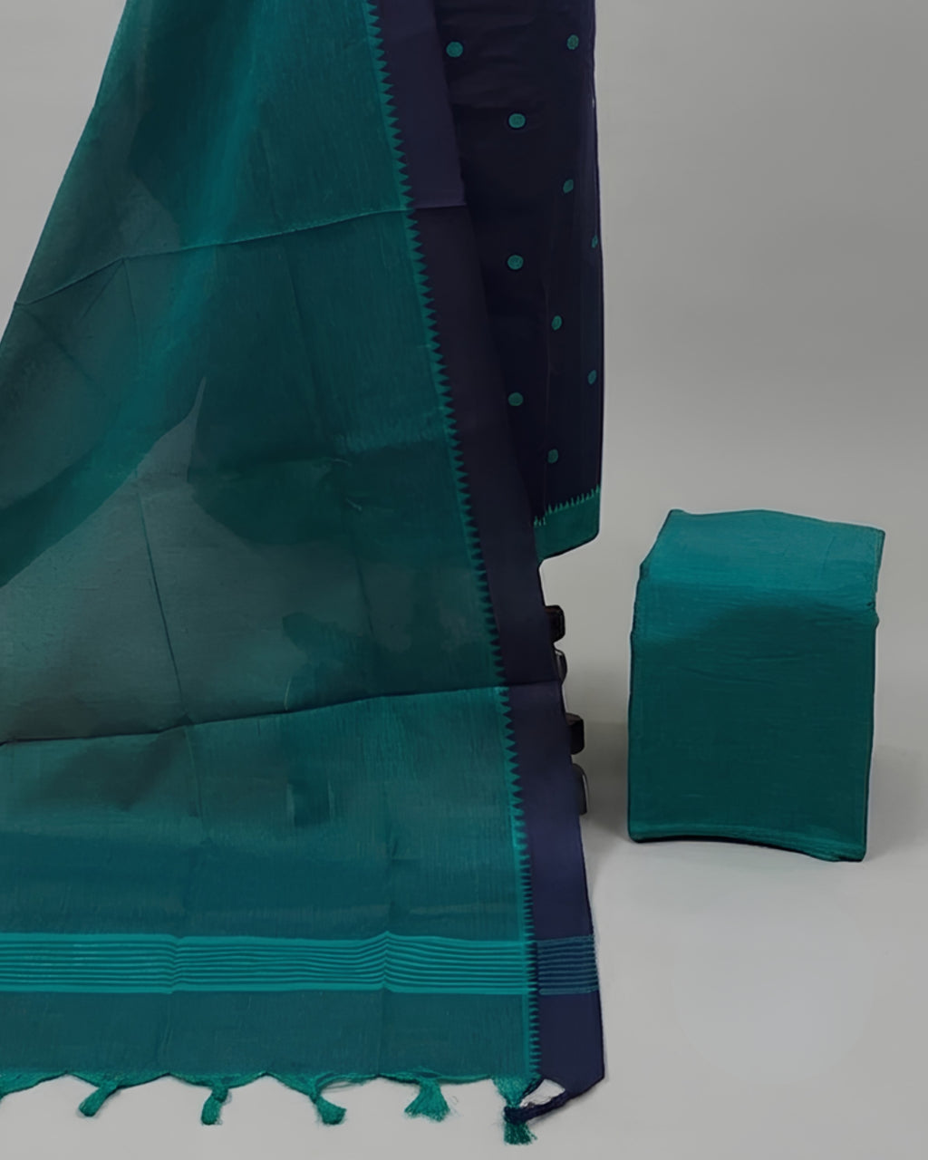 SOUTH COTTON CHUDI SET - NAVY BLUE WITH PEACOCK GREEN