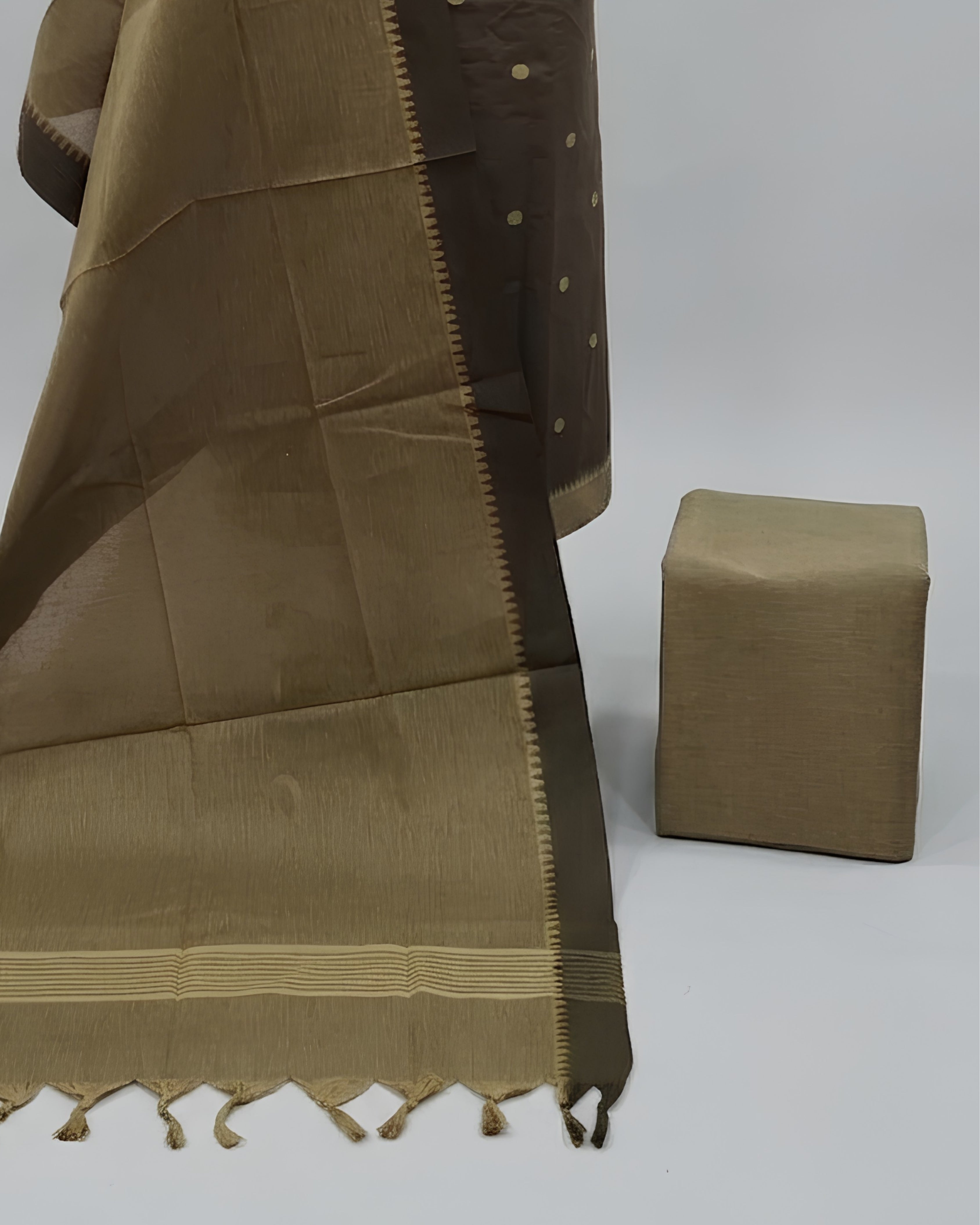 SOUTH COTTON CHUDI SET - OLIVE BROWN WITH BEIGE - SMALL PUTTA