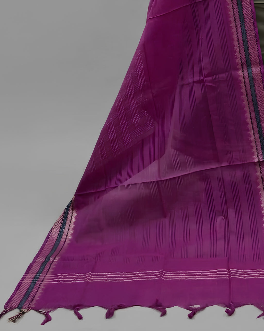MANGALAGIRI PURE COTTON  ZARI - OLIVE GREEN WITH MAGENTA PINK