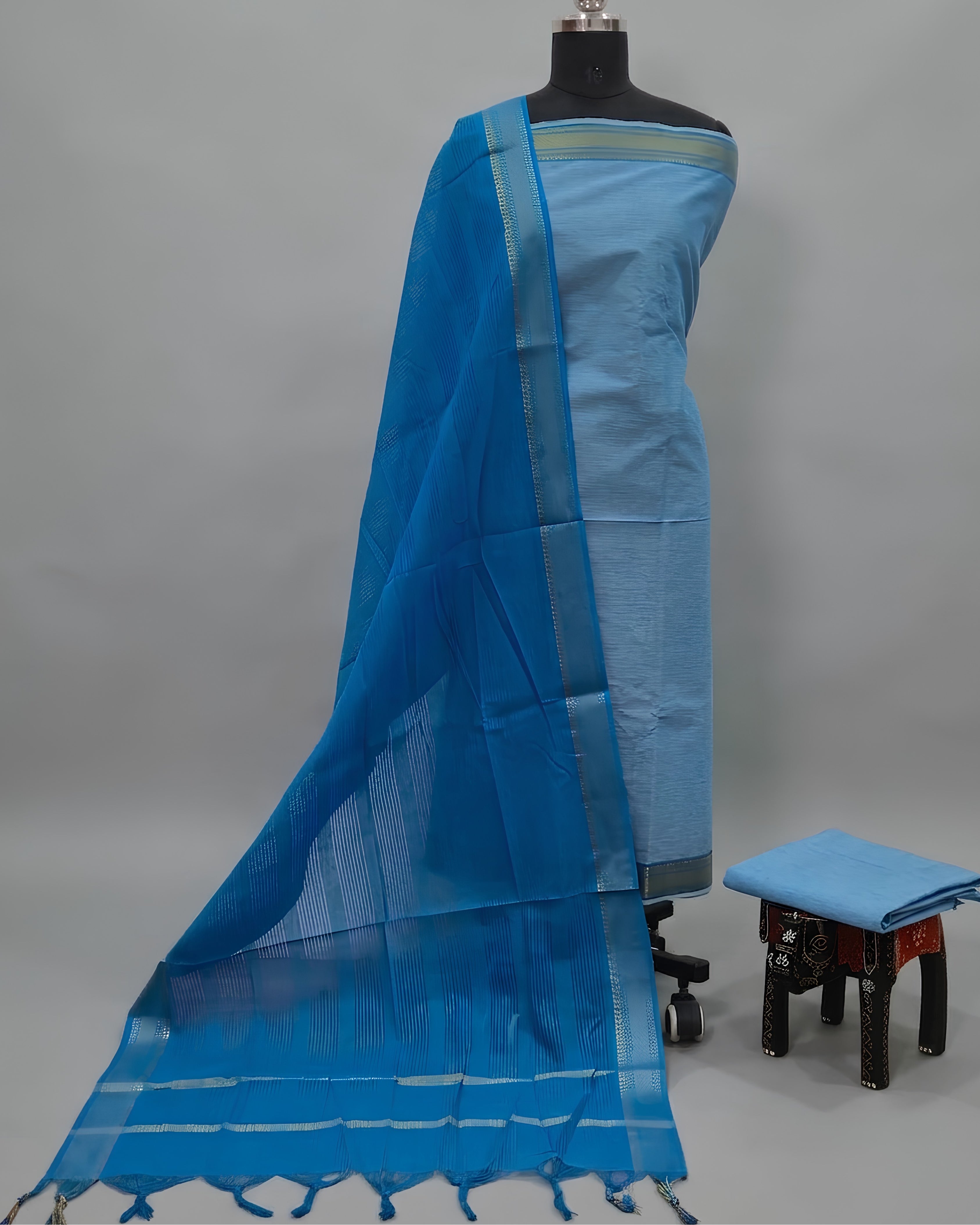 MANGALAGIRI PURE COTTON  ZARI - SKY BLUE WITH ROYAL BLUE