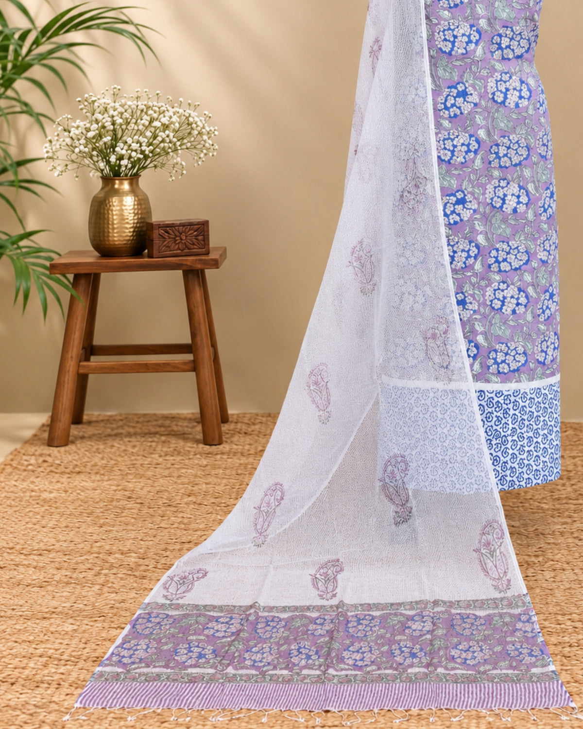 Mul Mul Kota Dupatta - Lavender Purple with Blue Floral