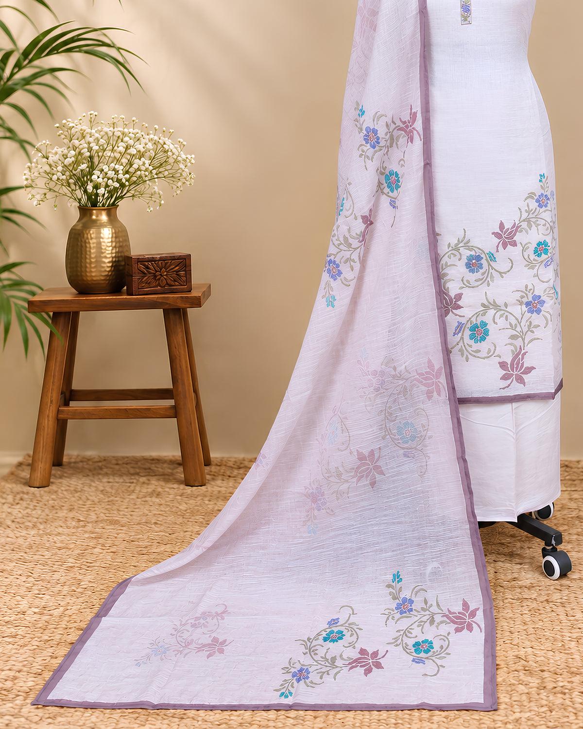 Linen Embroidery Chudi - Off White