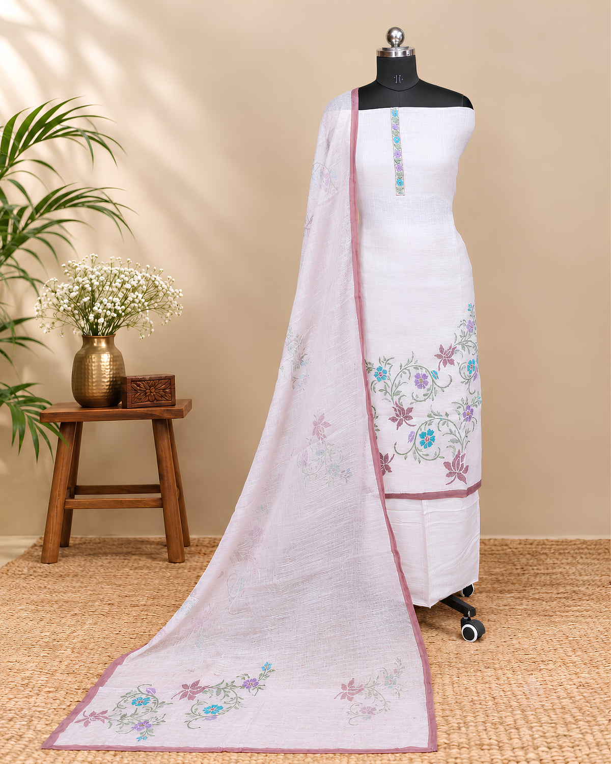 Linen Embroidery Chudi - Pastel Lilac