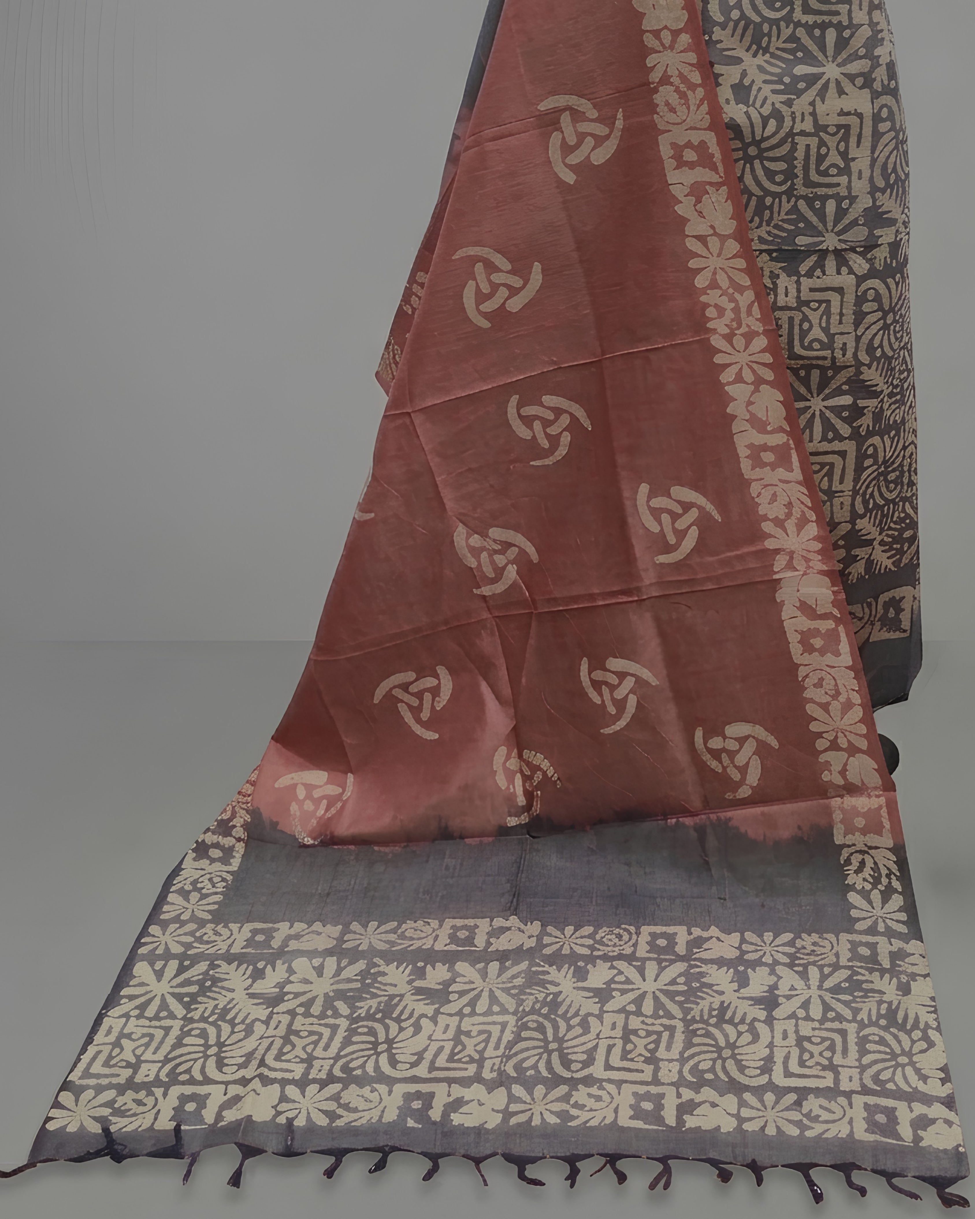 KHADI SILK CRACK BATIK  CHUDI SETS- CHARCOAL WITH DUSTY WINE