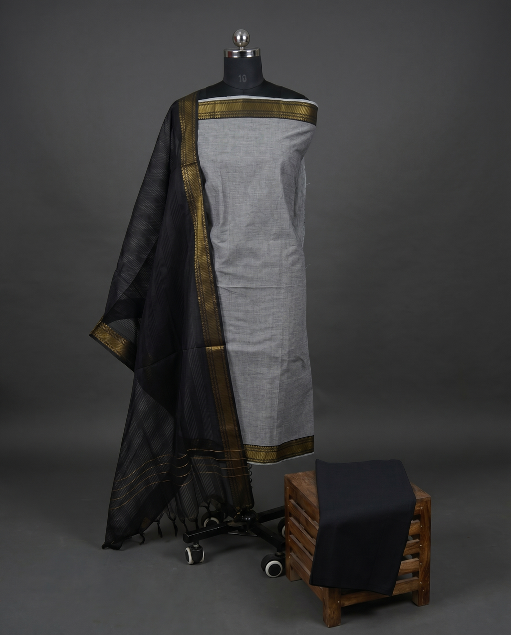 Mangalagiri Pure Cotton Zari - Light Grey & Black