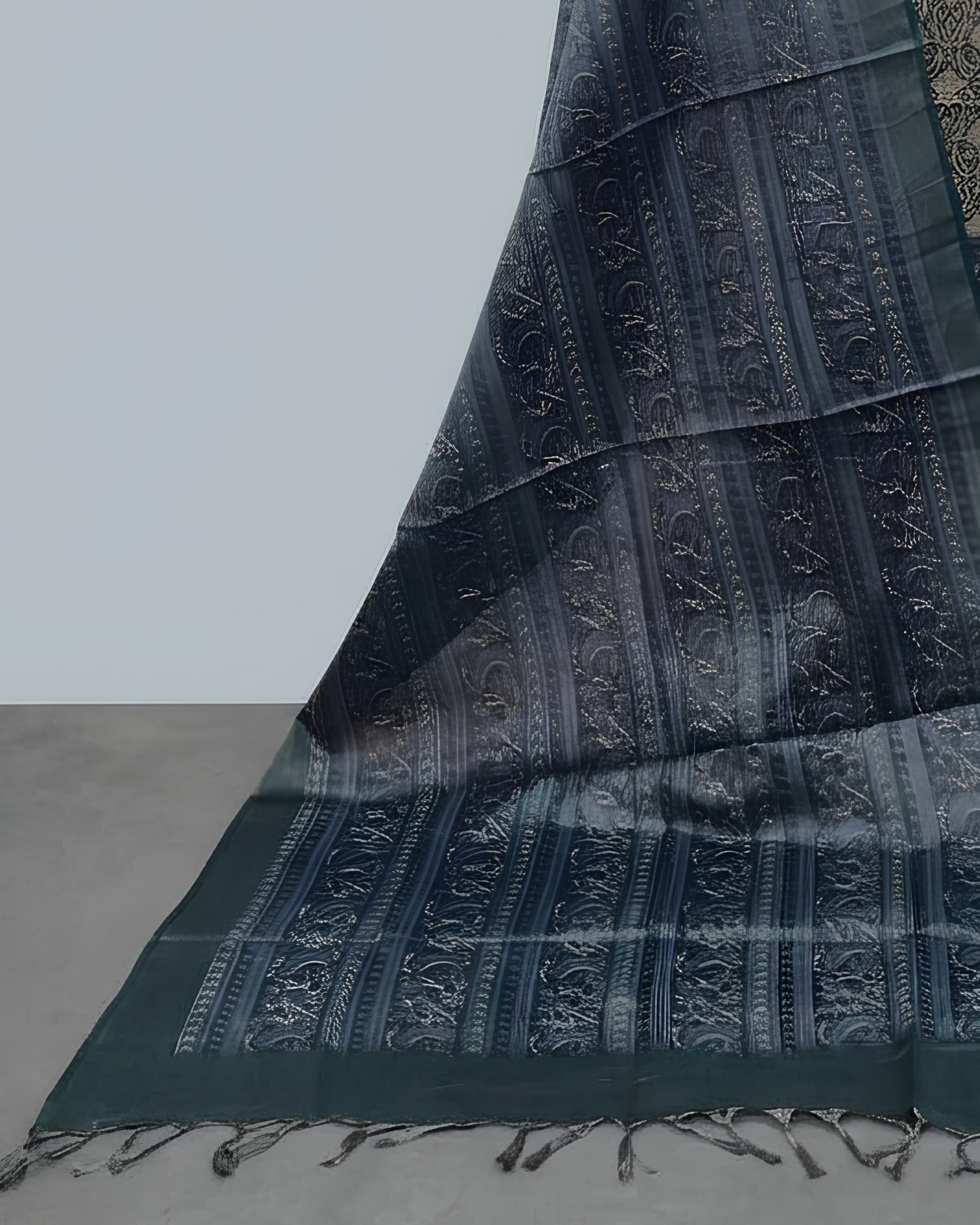 TISSUE SILK DIGITAL CHUDI SETS - LIGHT BEIGE WITH SMOKY INK BLUE