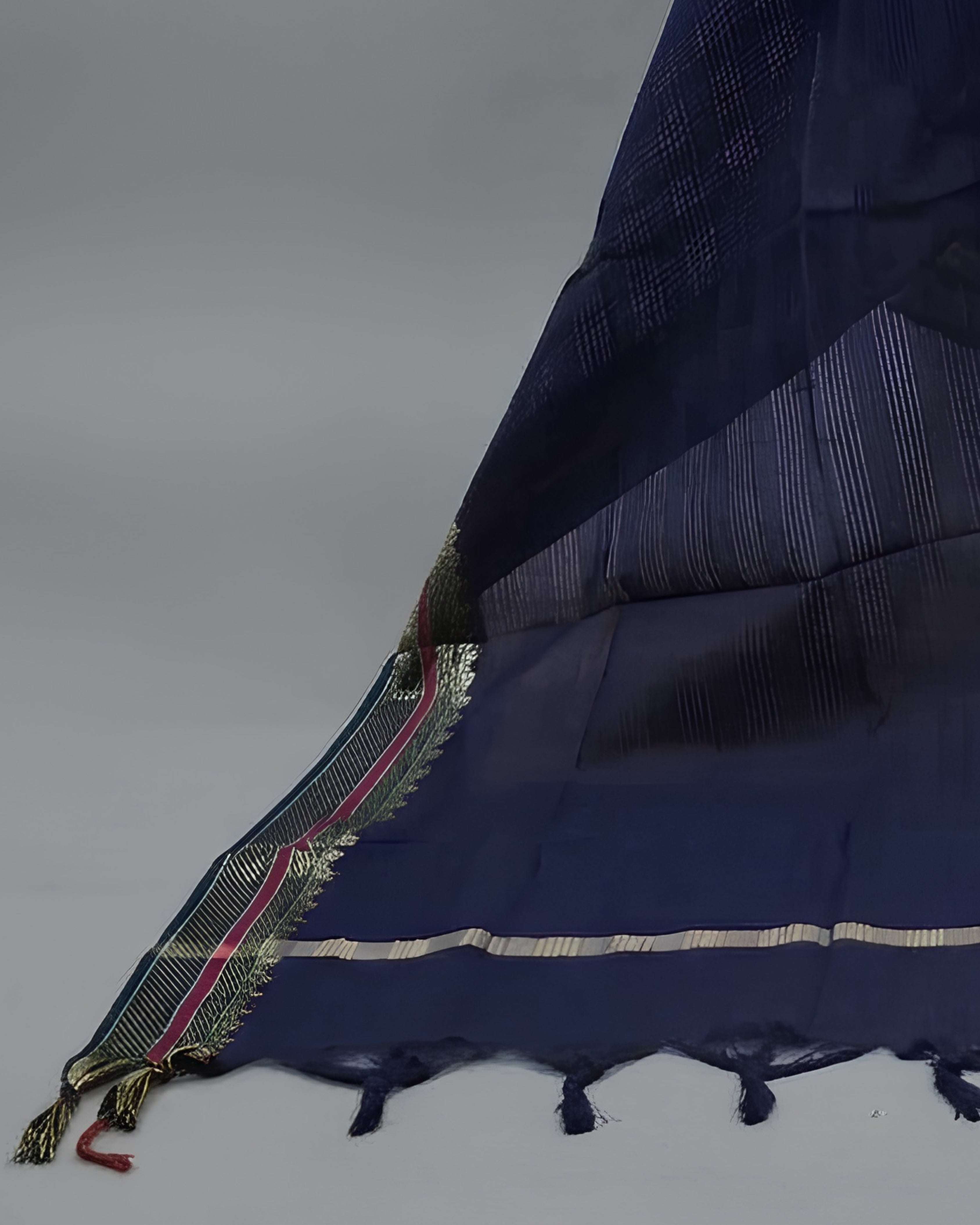 MANGALAGIRI PURE COTTON  ZARI - MAGENTA PURPLE WITH NAVY BLUE