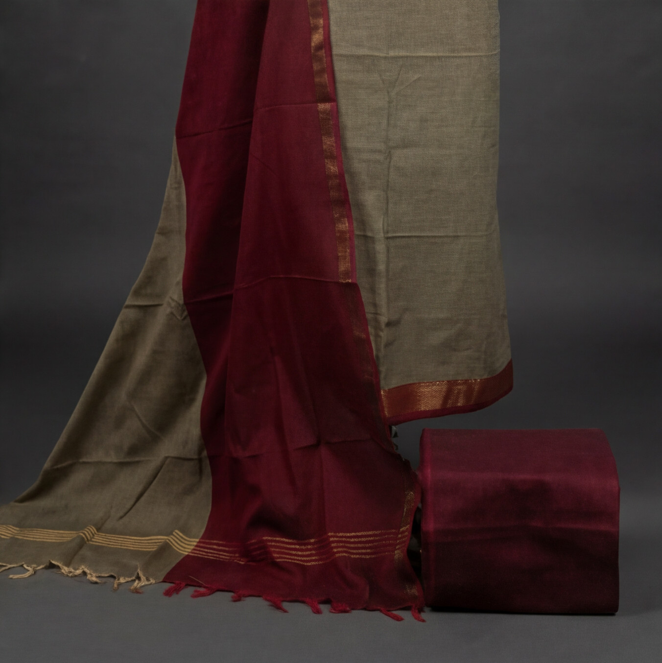 Royal Weave Pure Cotton Chudi - Beige & Wine
