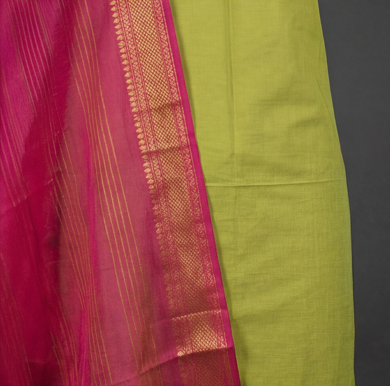 Mangalagiri Pure Cotton Zari - Lime Green & Magenta