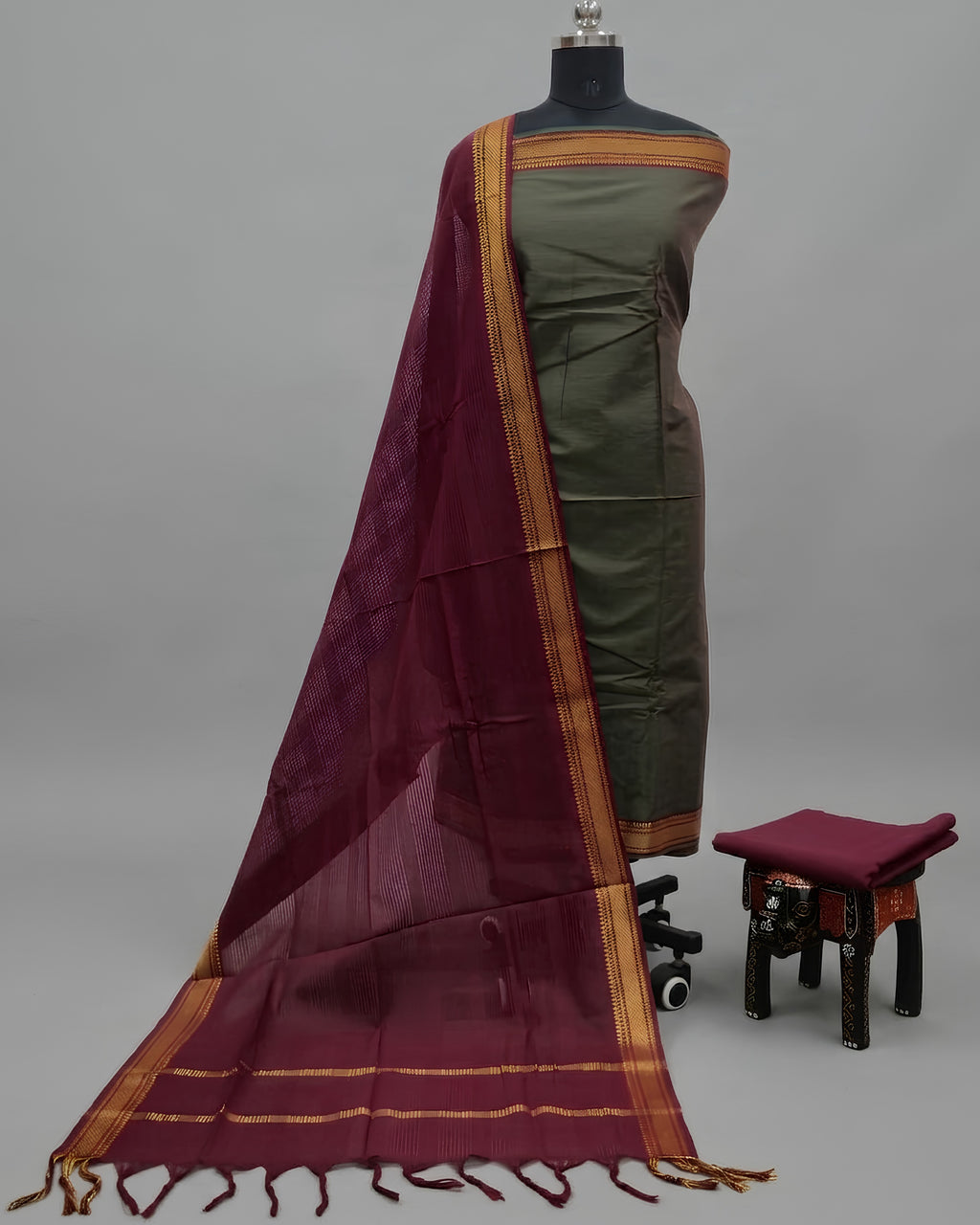 MANGALAGIRI PURE COTTON  ZARI - OLIVE GREEN WITH MAROON