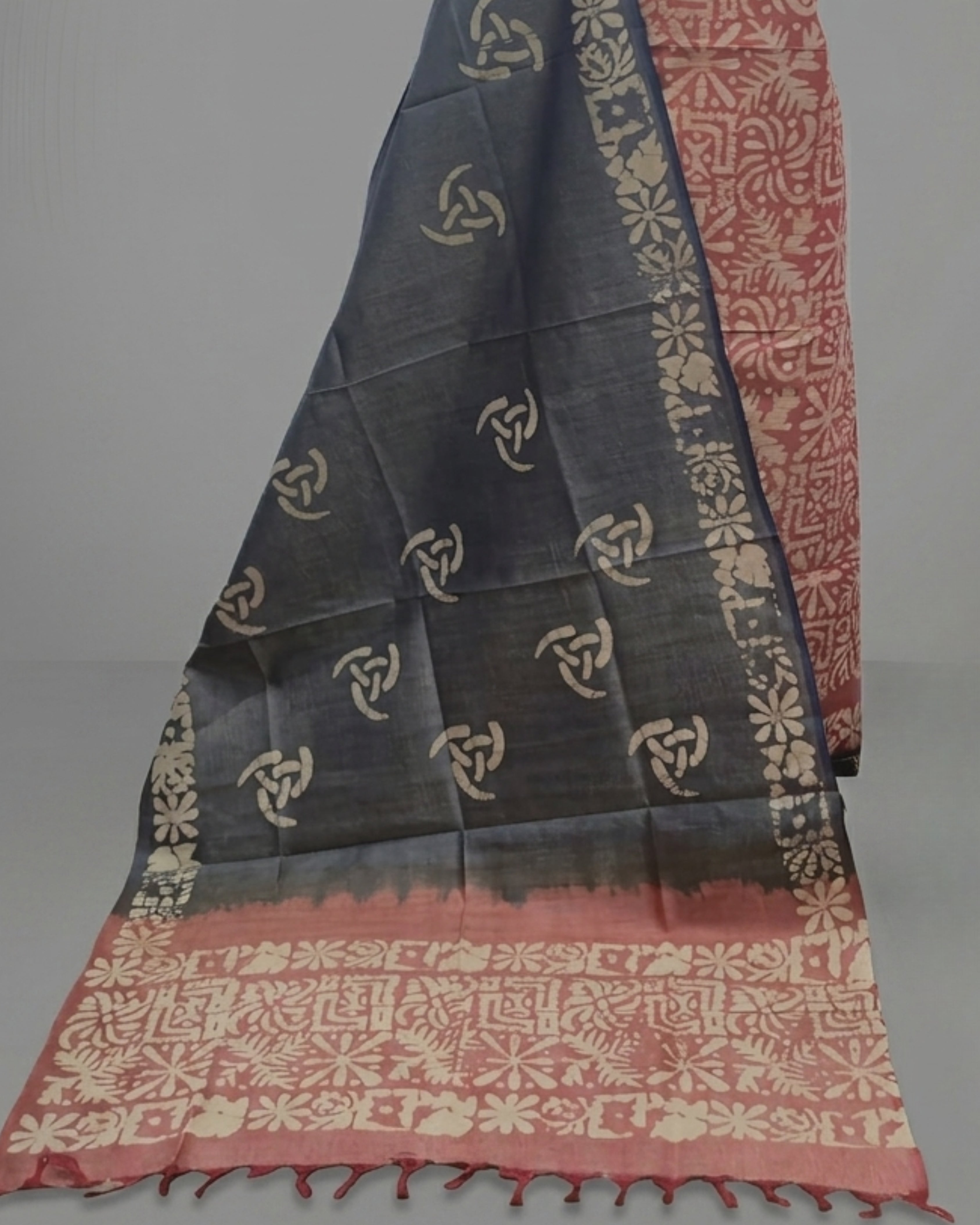 KHADI SILK CRACK BATIK  CHUDI SETS -TERRACOTTA WITH SLATE GREY